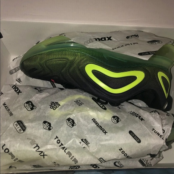 Brand New Air Max 720 !! - Picture 1 of 2